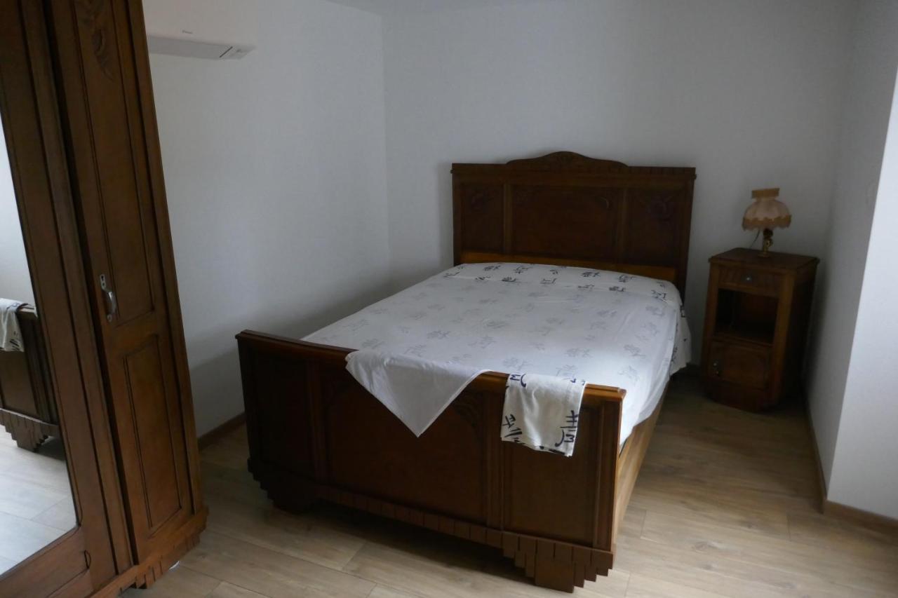 הוילה Trezioux La Bergerie Des Moureres מראה חיצוני תמונה